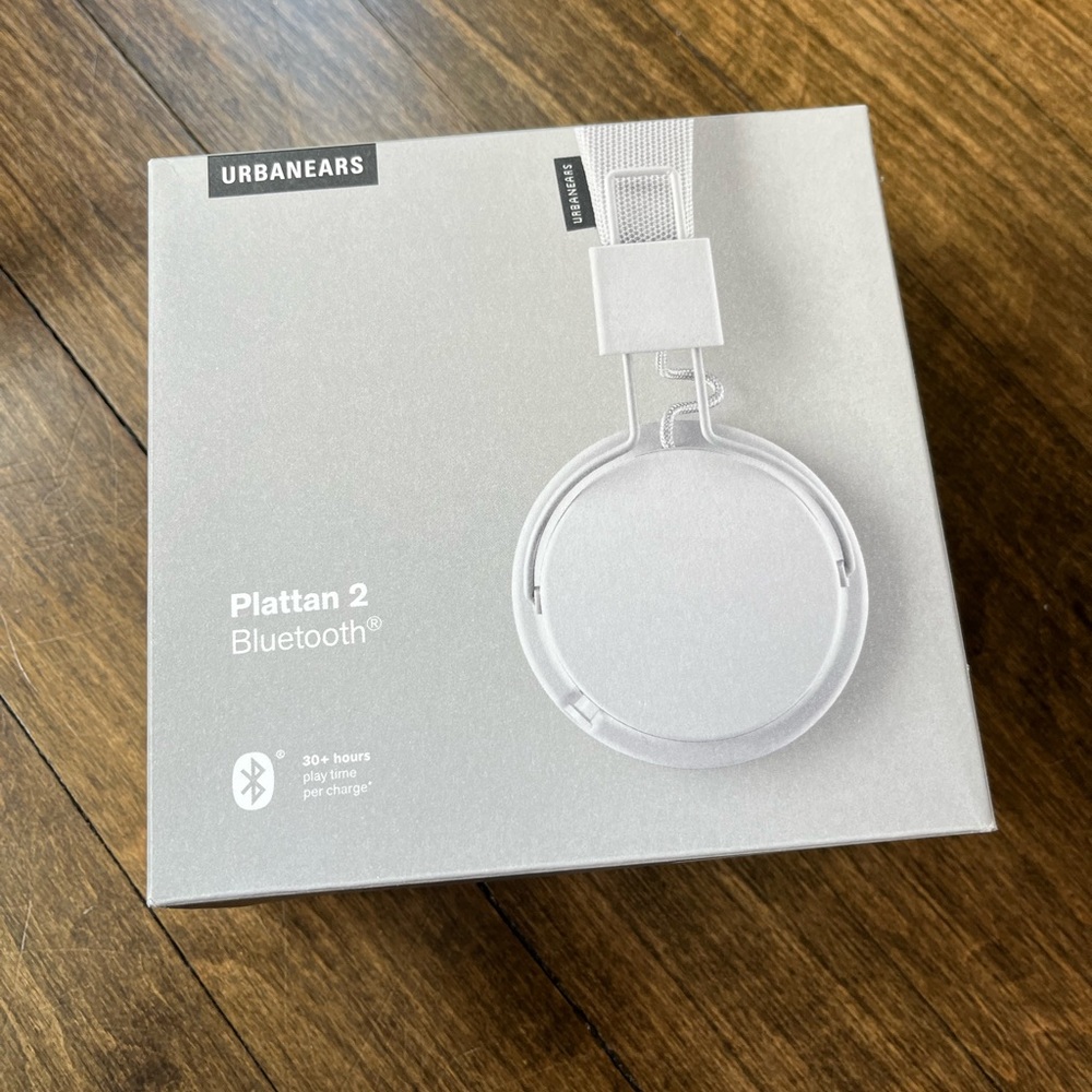 Urbanears Plattan 2 Headphones 🎧 White, New in Box